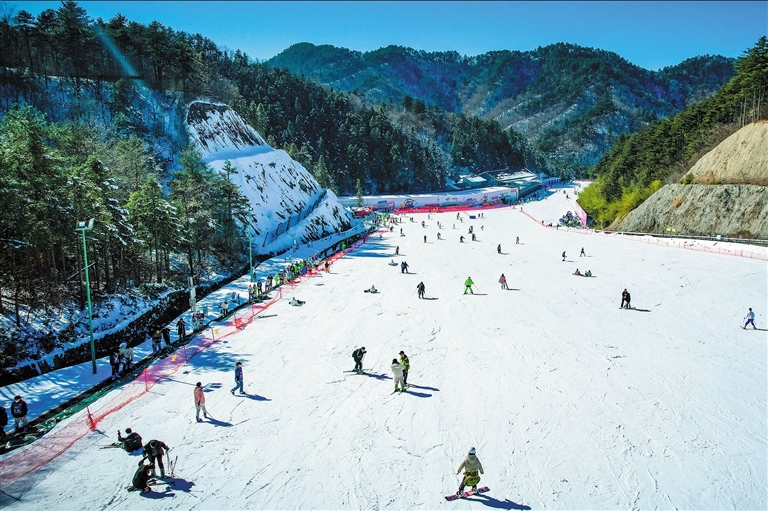 大明山滑雪场在哪图片